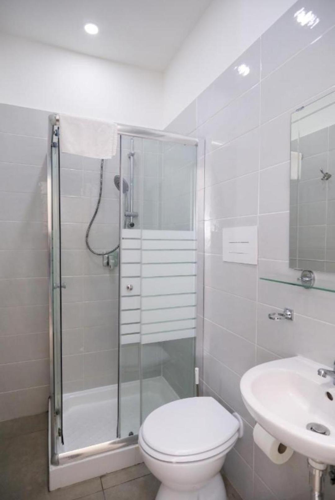 Residenza Esposito Hotel Naples Luaran gambar