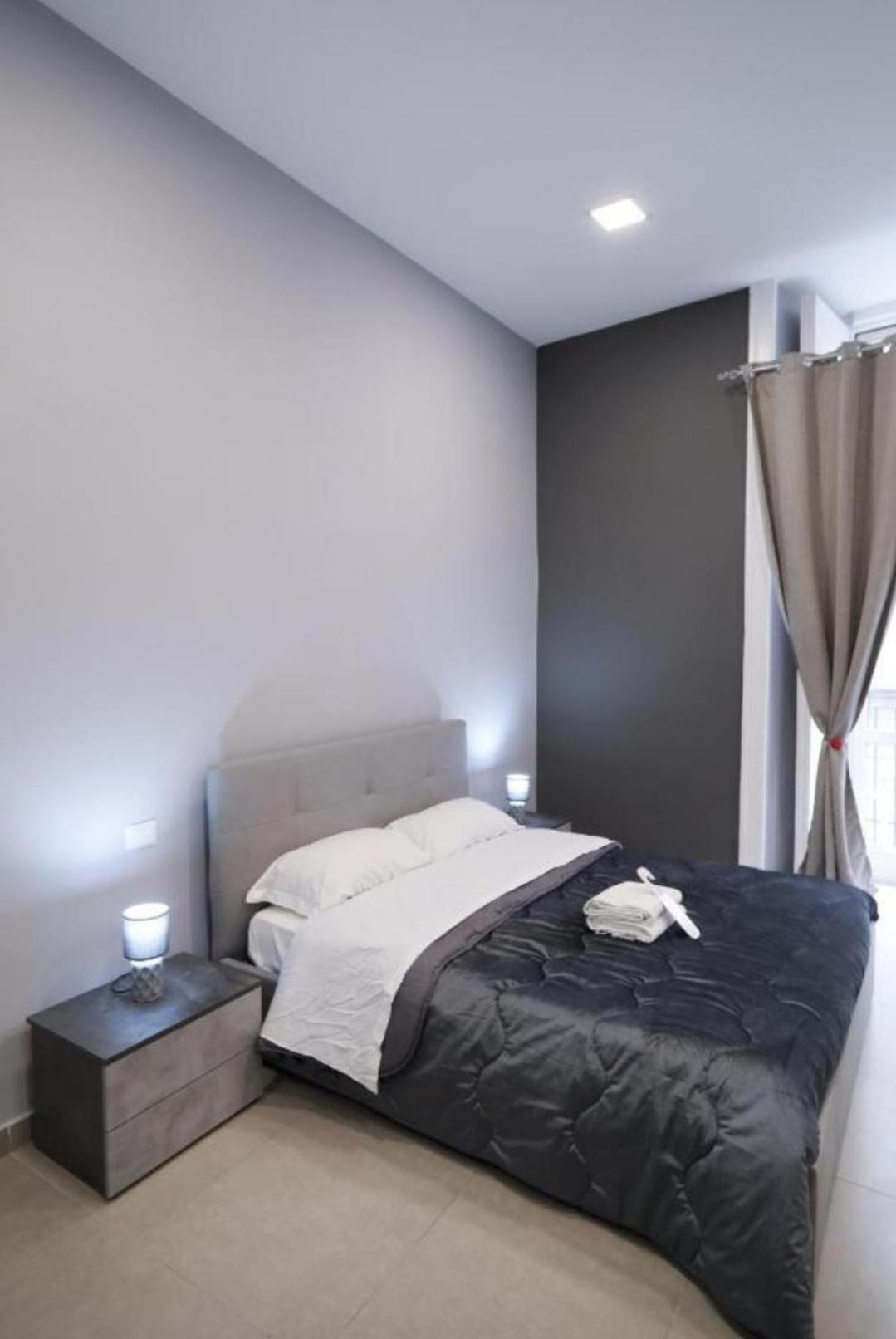 Residenza Esposito Hotel Naples Luaran gambar