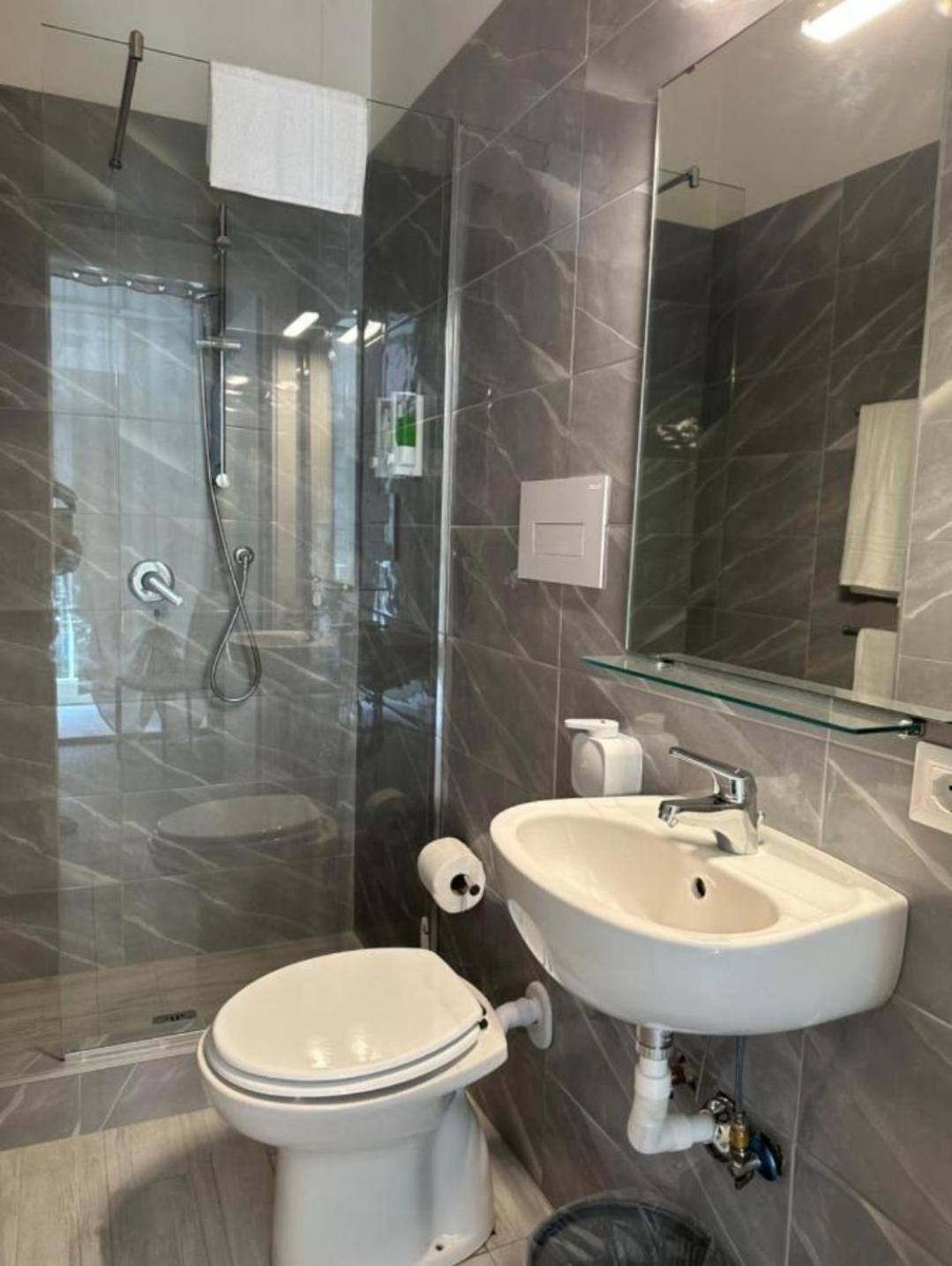 Residenza Esposito Hotel Naples Luaran gambar