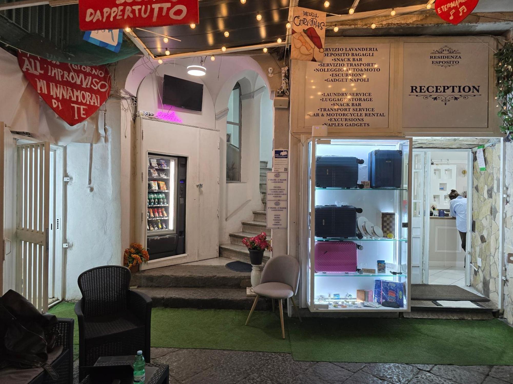 Residenza Esposito Hotel Naples Luaran gambar