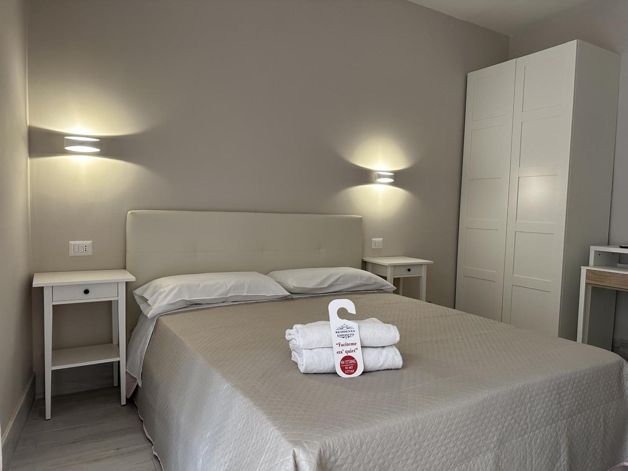 Residenza Esposito Hotel Naples Luaran gambar