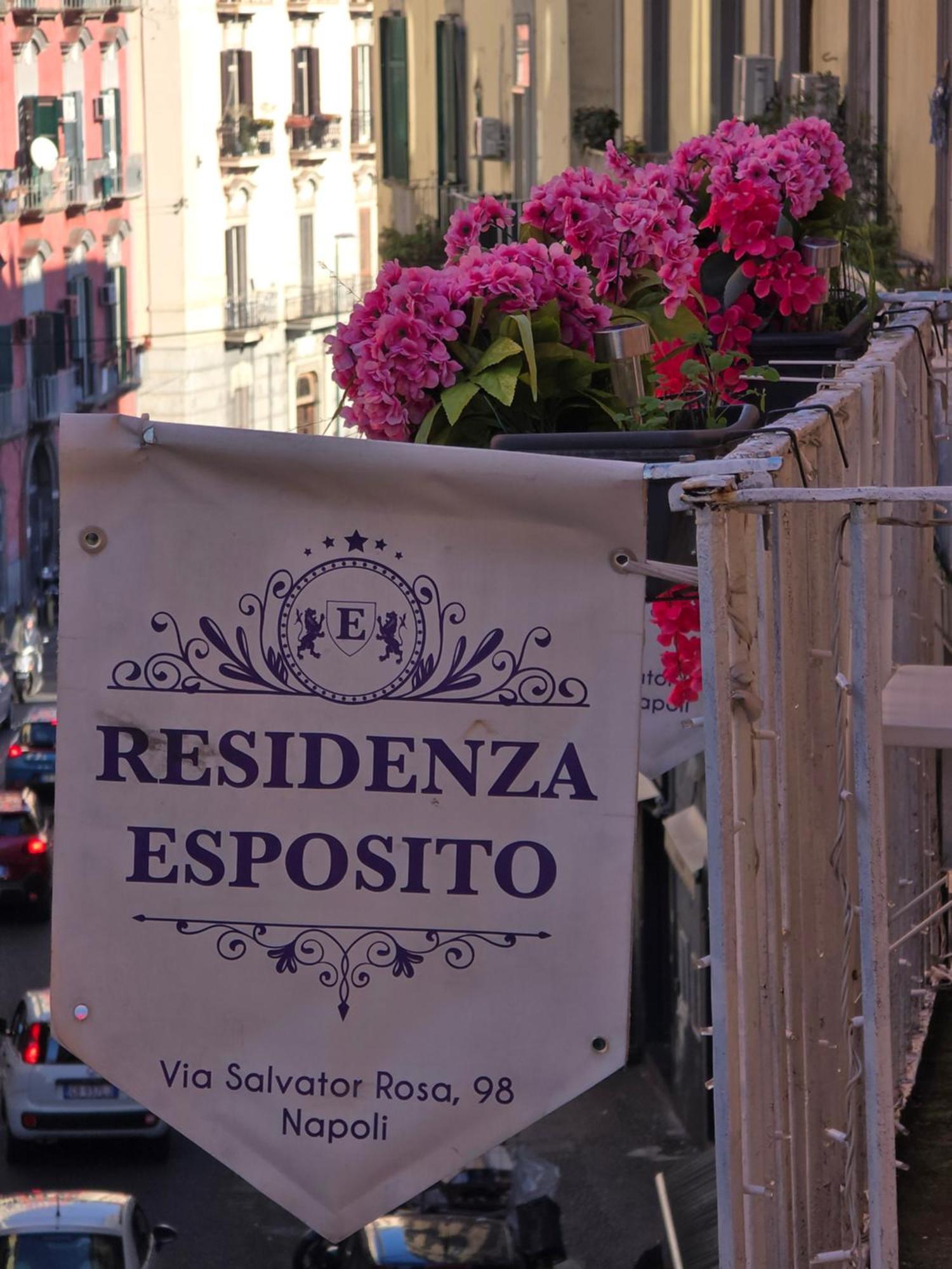 Residenza Esposito Hotel Naples Luaran gambar